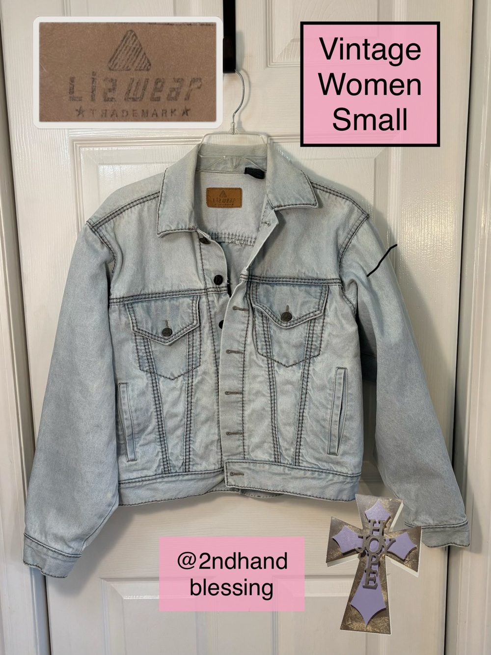 Vintage 90s LizWear Light Wash Blue Jean Jacket, Women Small, Denim, Heavyweight